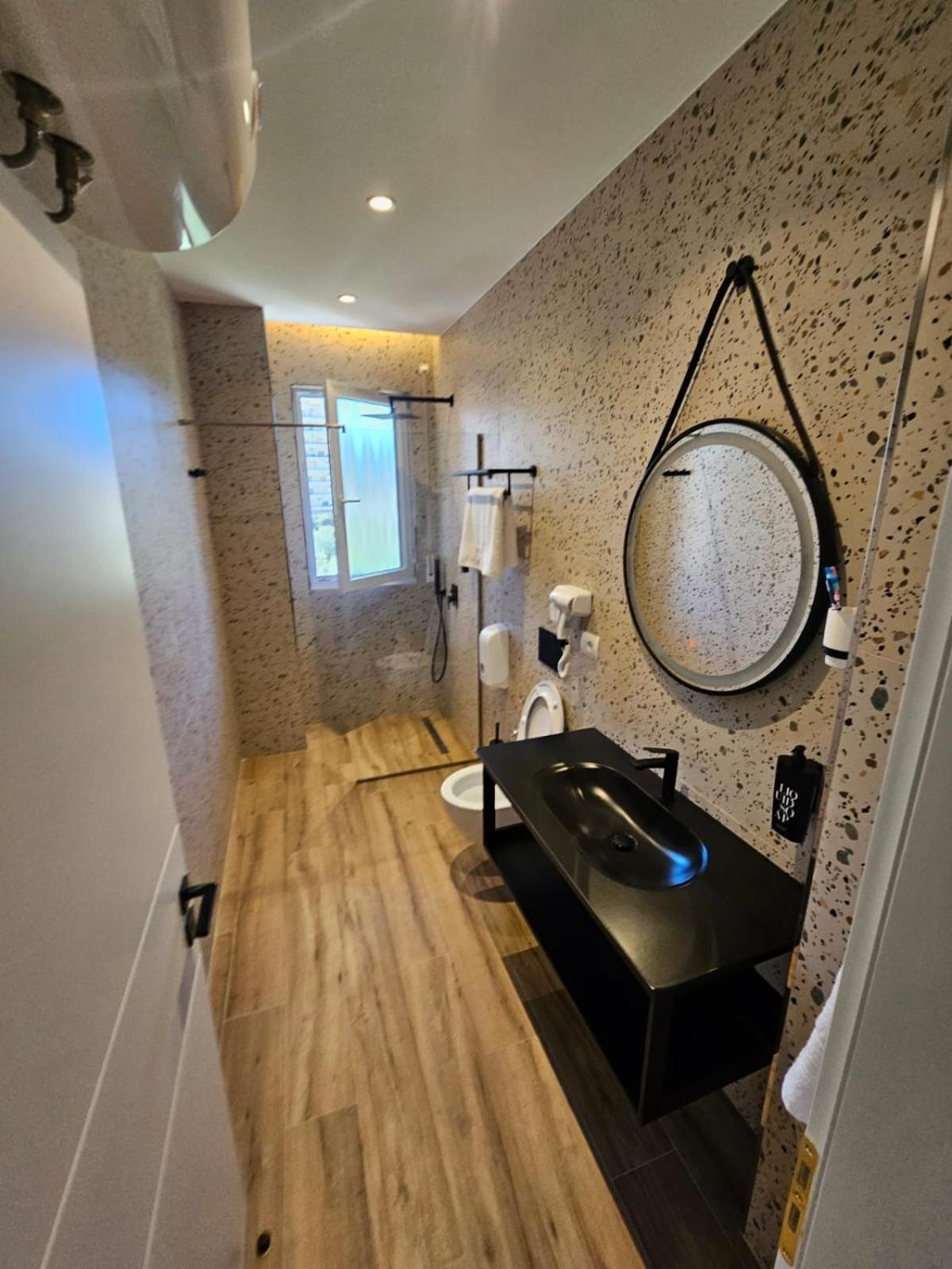 Apartament Klaudia Himara