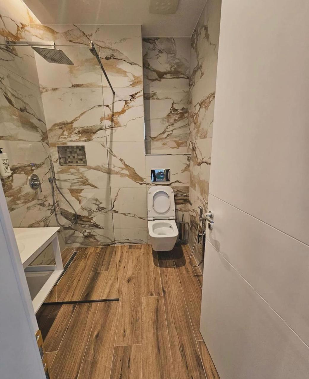 Klaudia Apartament Himara
