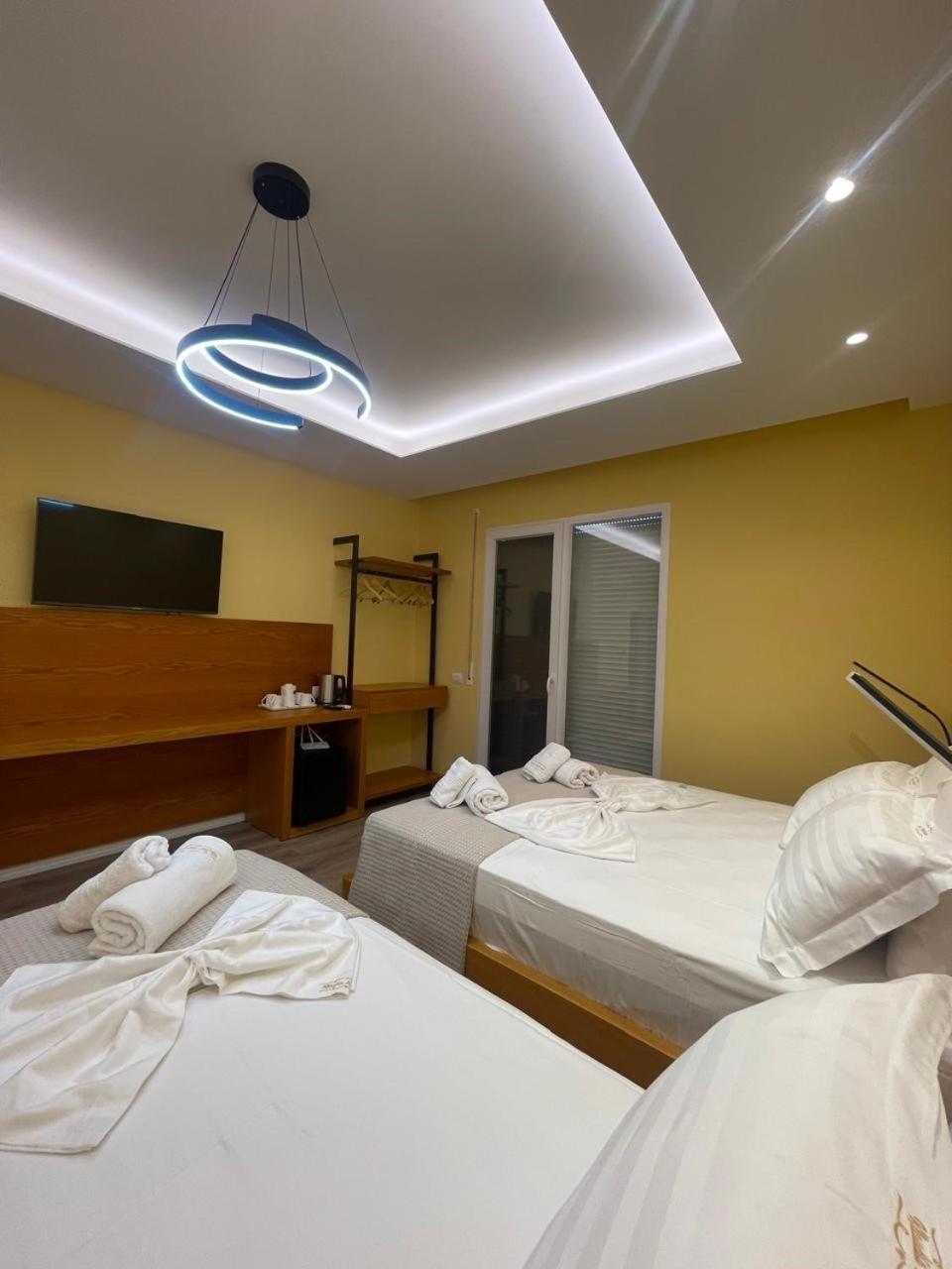 Apartament Klaudia Himara